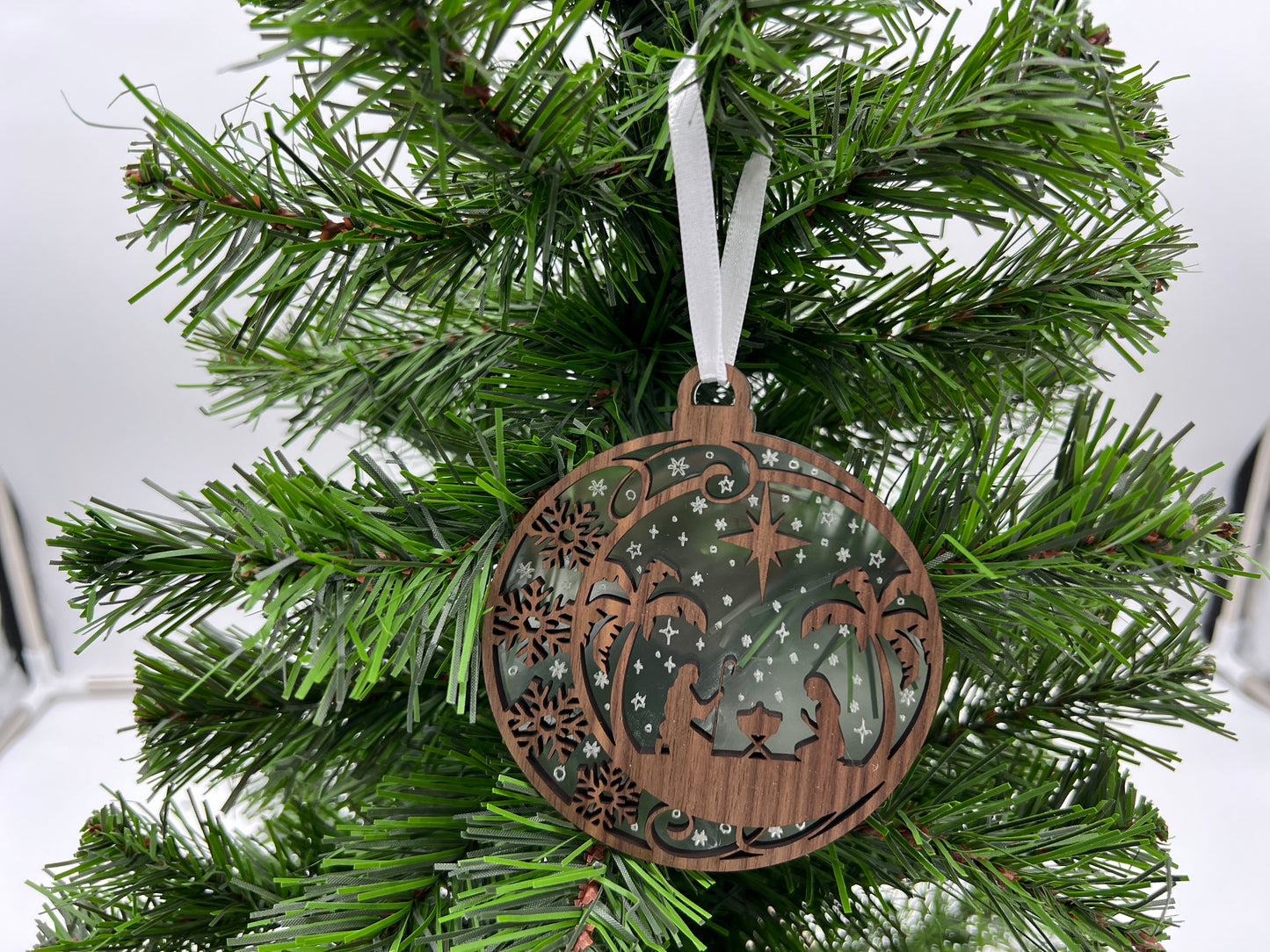 Christmas Ornament - 2 layer Nativity Scene Natural wood front + engraved clear acrylic back