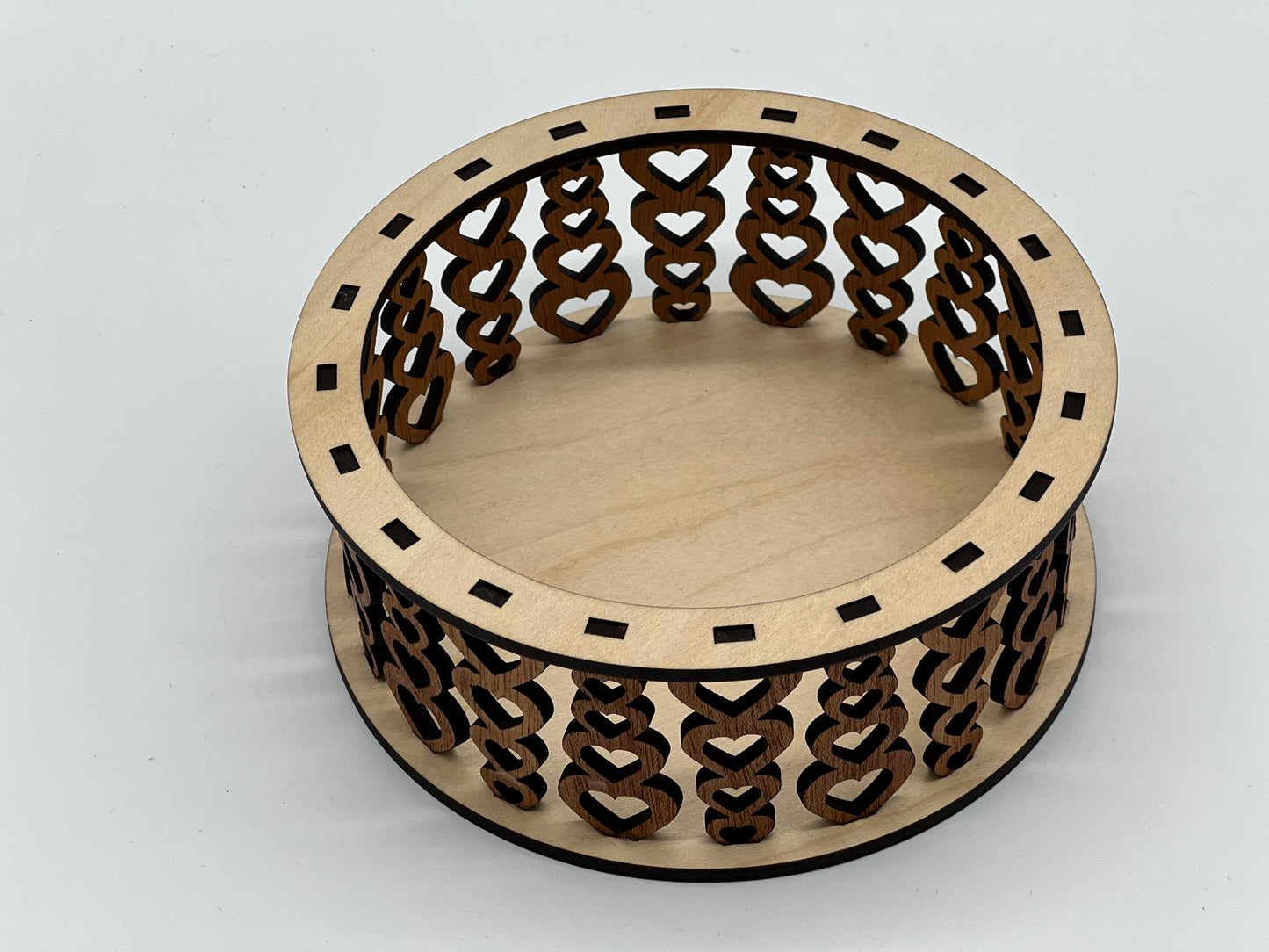 Heart Design Round Box