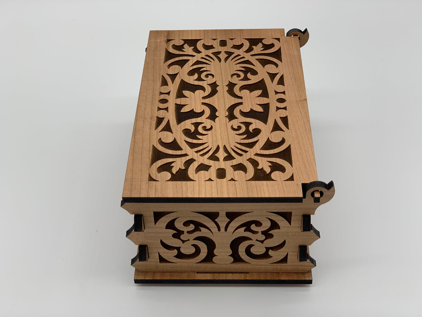 Keepsake Box - Engraved Victorian Design