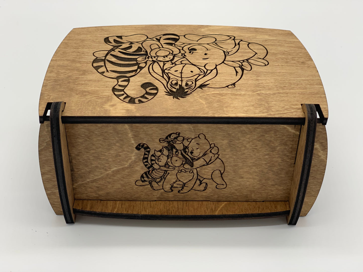 Winnie the Pooh box 3x5